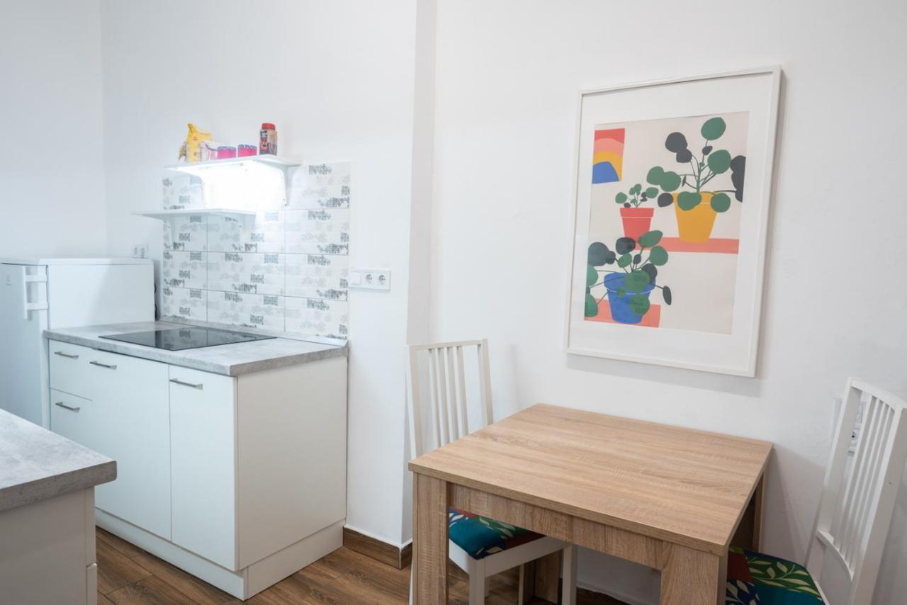 Cozy & Quiet Apartment Near Kiraly Street Free Parking, Ac, Perfect For 4 Guests! Будапешт Экстерьер фото